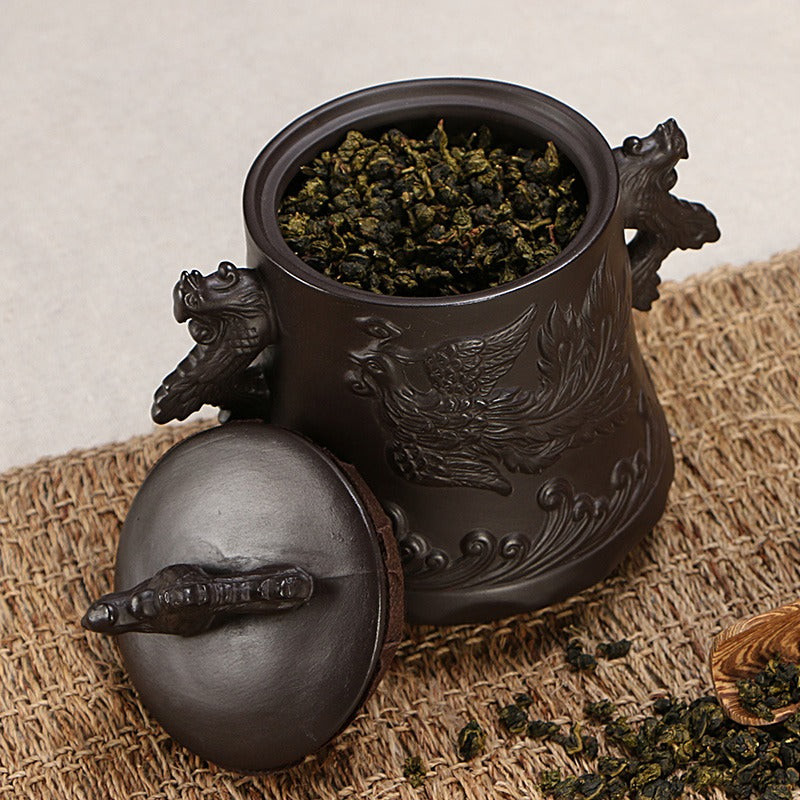 Close-up of the elegant purple clay tea caddy, highlighting its capacity and stylish appearance.