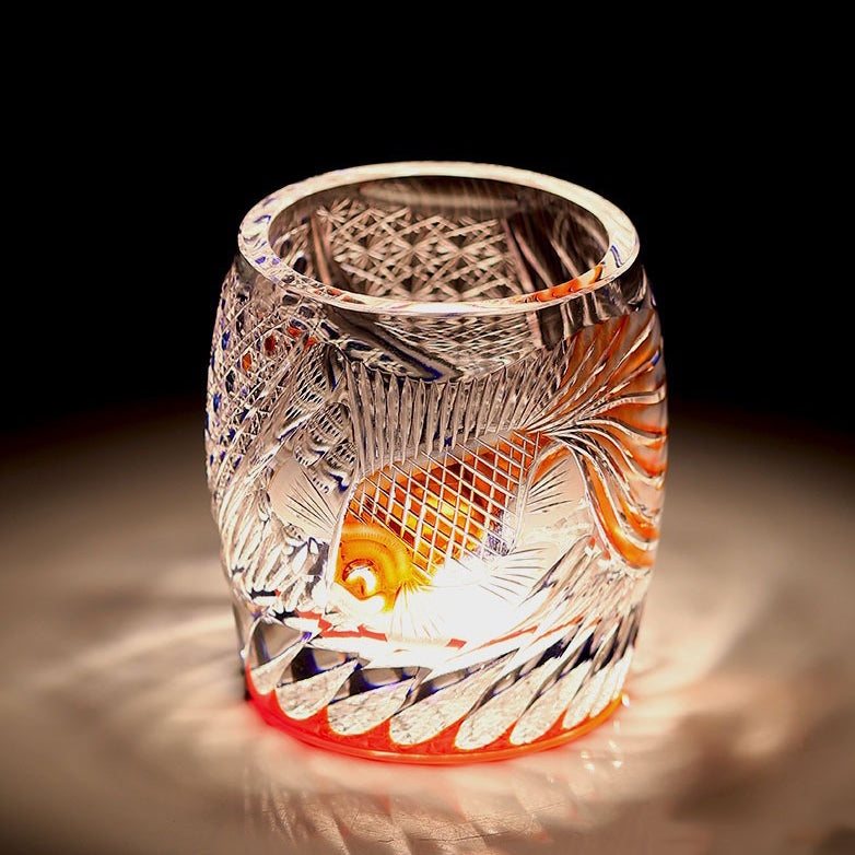 Elegant Edo Kiriko Koi whiskey glass highlighting the intricate hand-cut design.