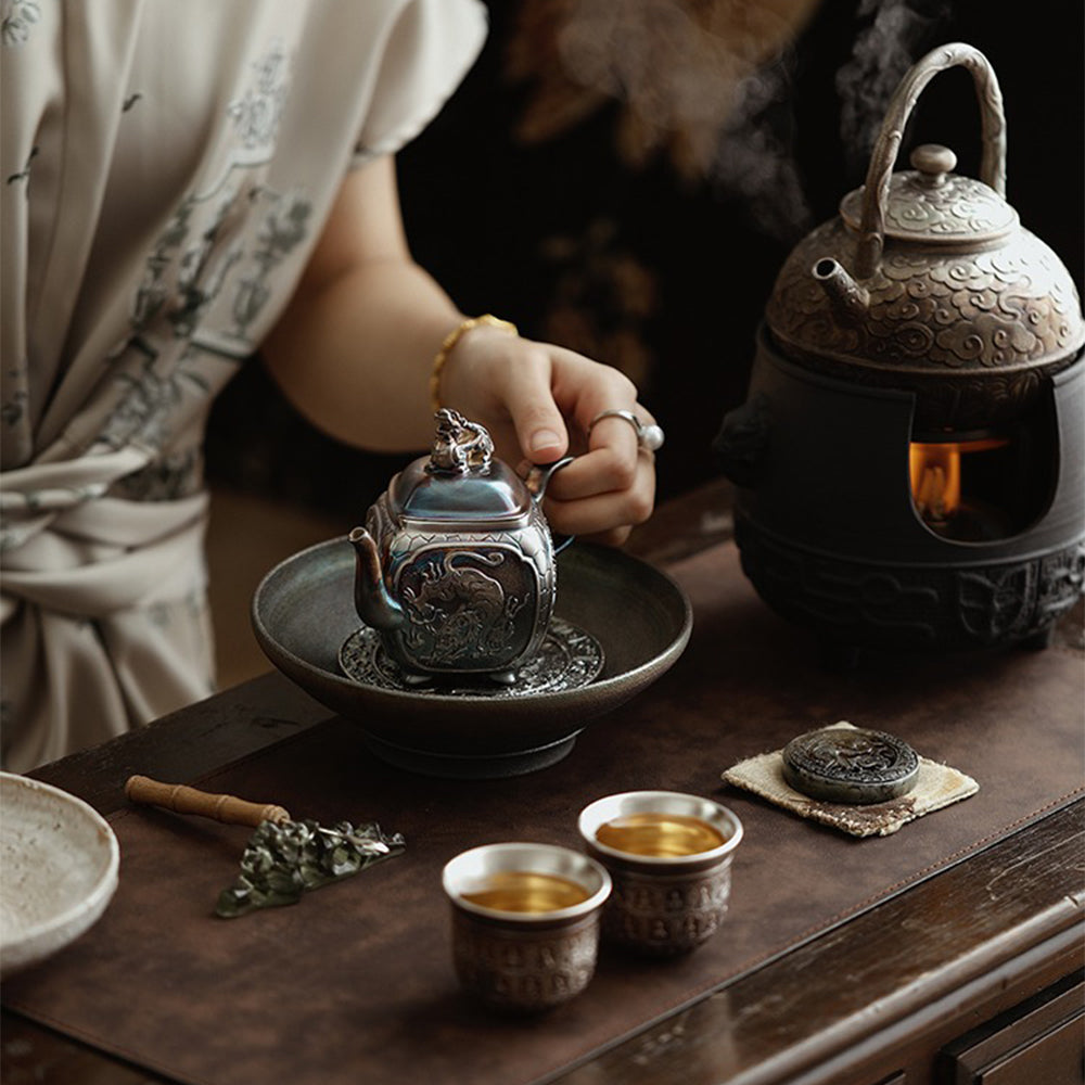 Elegant presentation of the large ceramic silver teapot in its gift box, perfect for gifting.