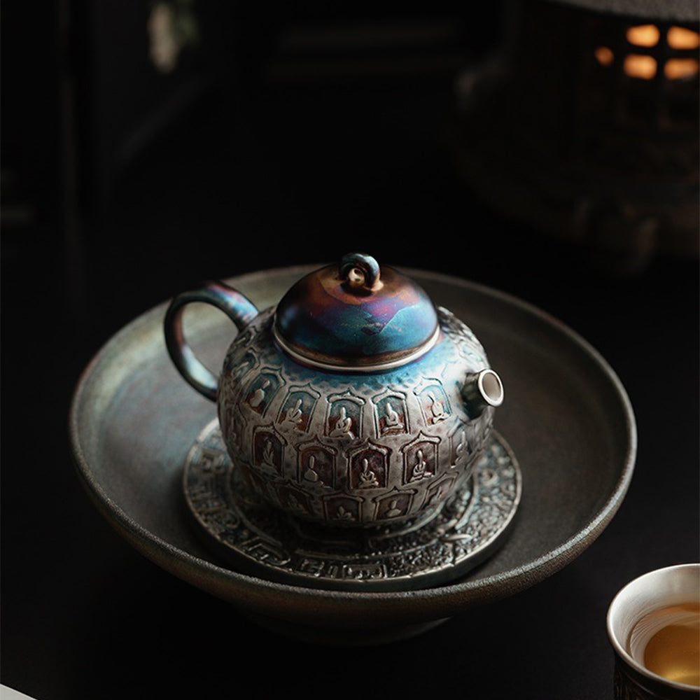The teapot pouring tea smoothly, demonstrating its practical design and craftsmanship.