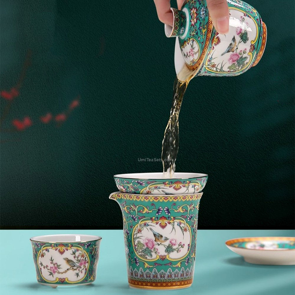 High-end tea set for special occasions beautifully displayed in its gift box.
