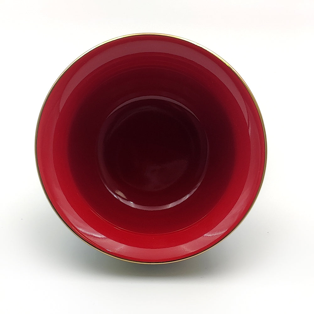 Gaiwan displayed in a traditional tea setting, highlighting its artistic beauty