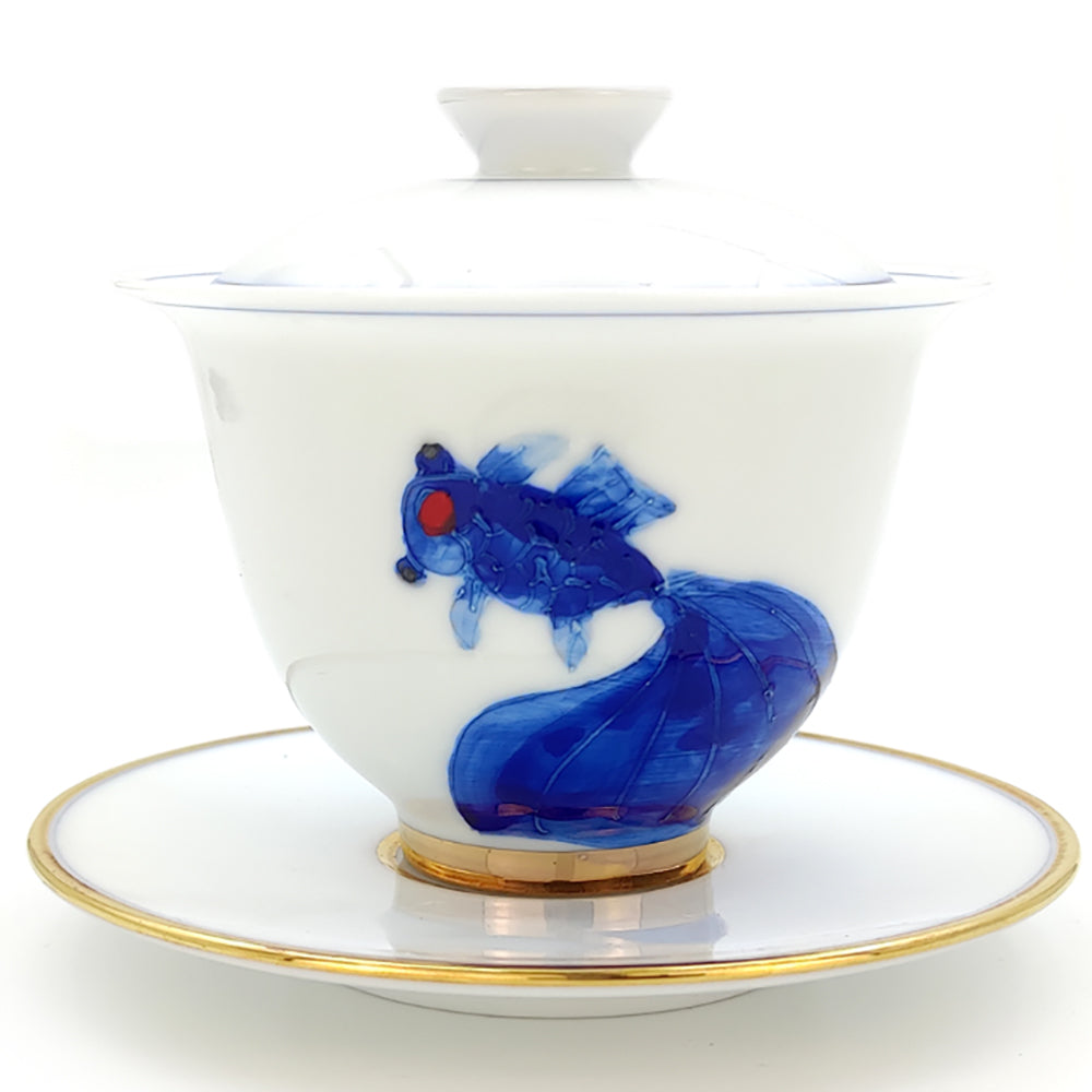 Traditional Chinese Gaiwan with gold-plated lid knob, ideal for tea brewing