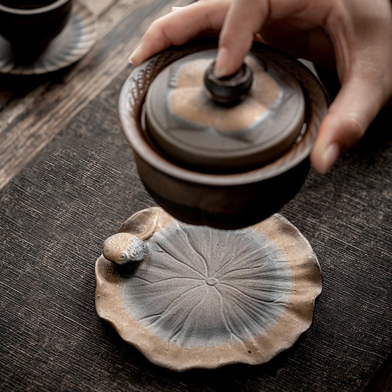 Close-up of filter holes inside the gaiwan teapot for smooth tea separation
