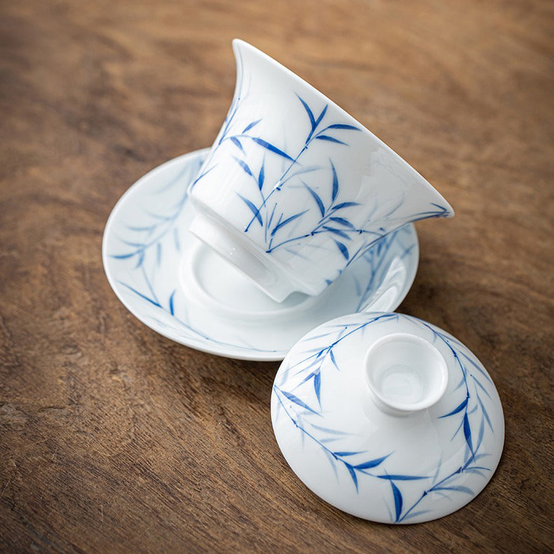Side view of porcelain gaiwan showcasing its delicate craftsmanship