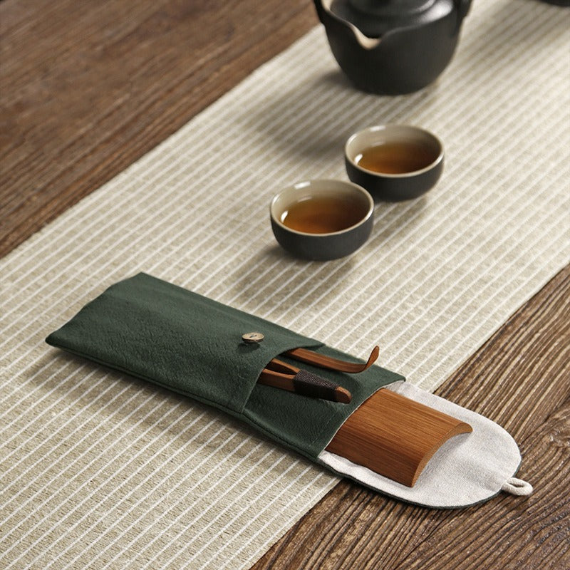 Close-up of a bamboo tea holder with dry tea leaves for tea appreciation