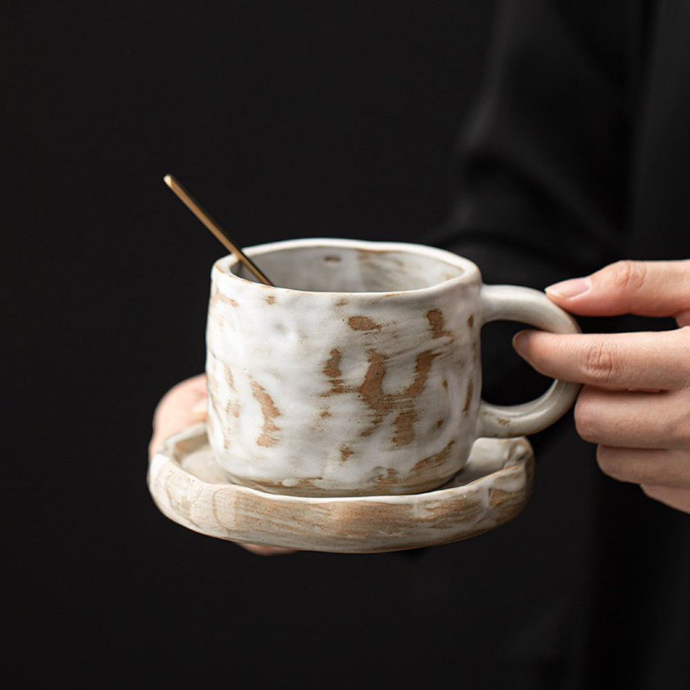 The retro style Tokoname-yaki mug paired with a large coaster, perfect for coffee or tea.