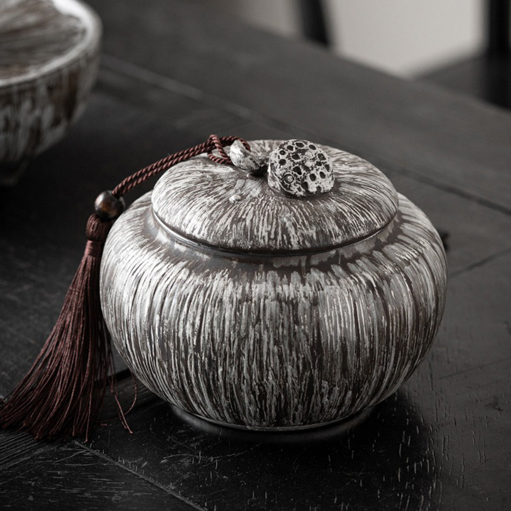 Ceramic tea container with lotus pod design and sealing lid for fresh loose leaf tea