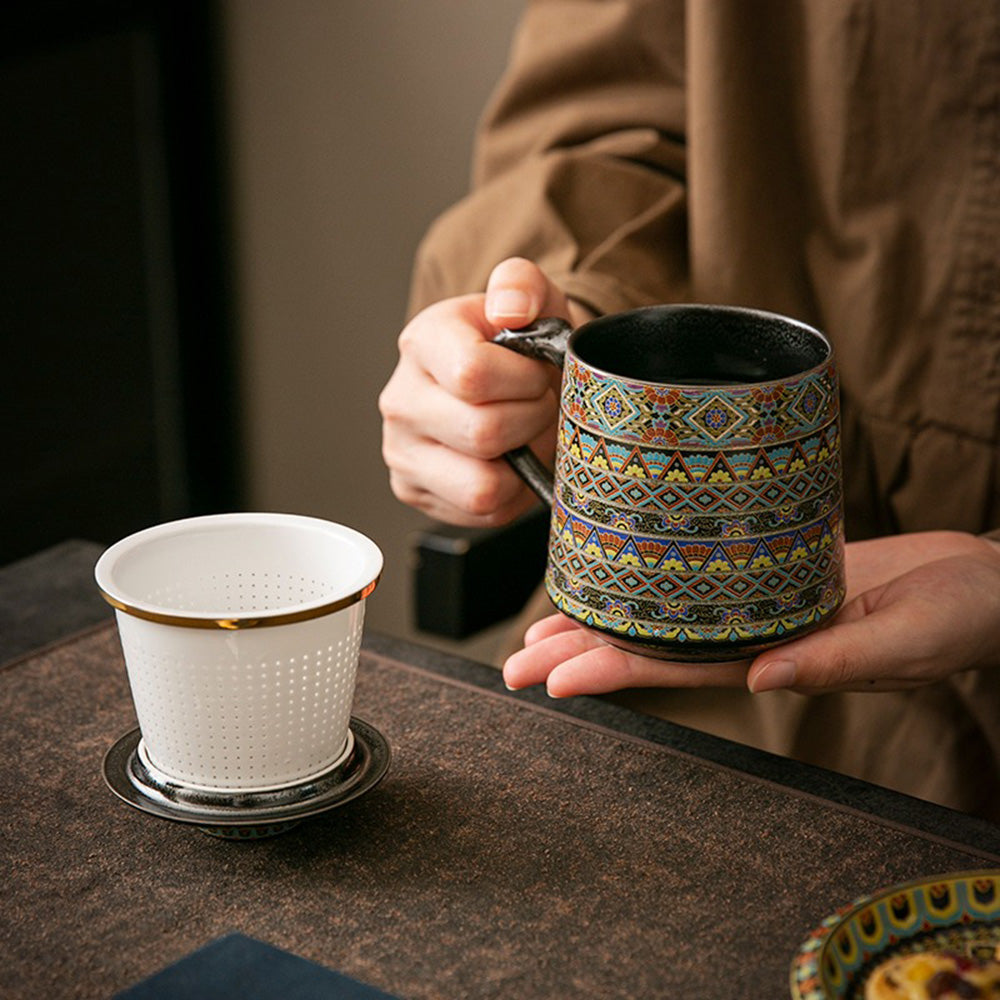 Lifestyle shot of the mug being used to brew loose leaf tea at home