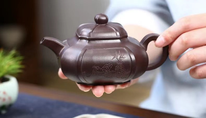 Premium Yixing teapot gift box with teapot inside