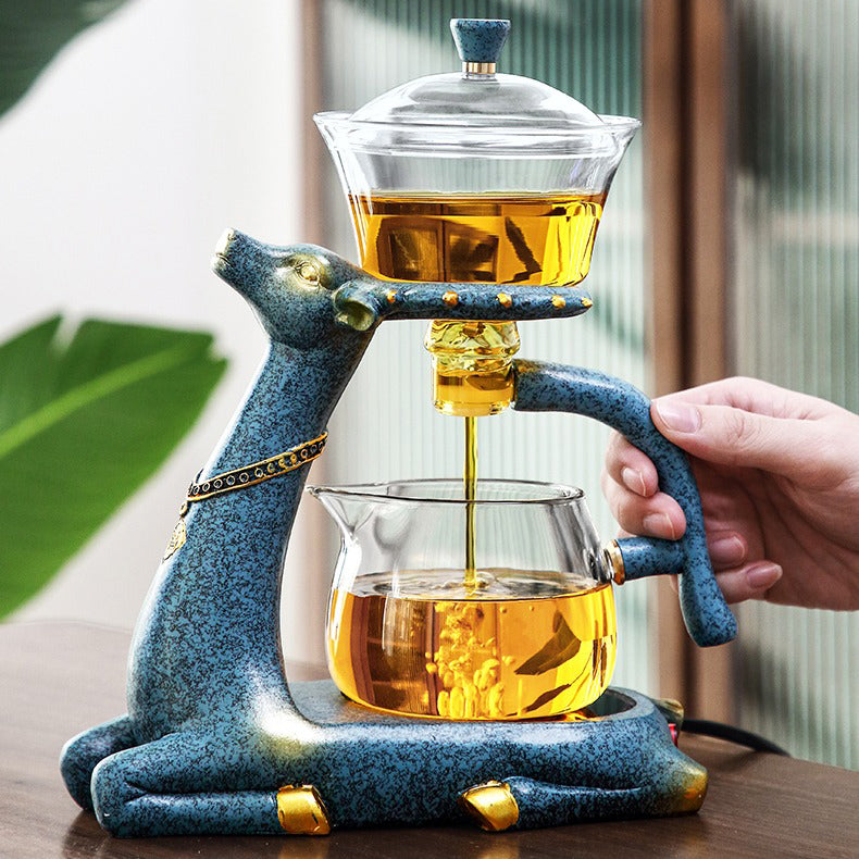 Complete view of the automatic tea set with accessories ready for use.