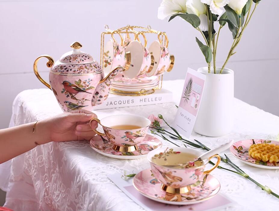Set up for a classic British style tea party with this luxury tea service