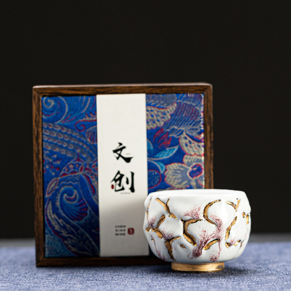 Close-up of the Shinoyaki Gongfu tea cup highlighting its unique glaze pattern and craftsmanship.