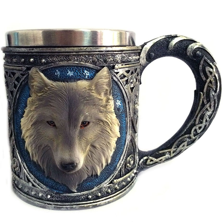 Elegant stainless steel tea cup set with a sleek design, perfect for gatherings.